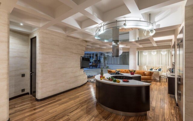 Pentkhaus Na Prospekte Mira Apartments