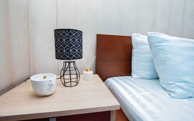 Room Hotel (rum Khotel) Na Ulitse Tolyyatti Apartments