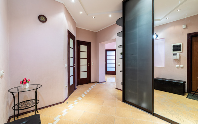 Апартаменты на Зои Космодемьянской