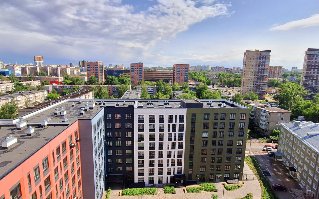Flat S Yarkimi Aktsentami