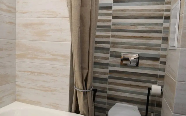 Квартира с дизайнерским ремонтом Rent House в центре