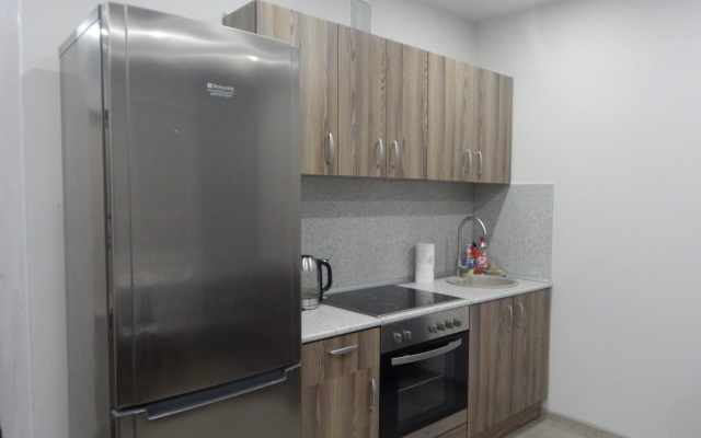 Studiya S Vidom Na Naberezhnuyu Tyumeni Flat
