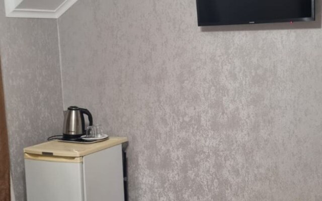Akhra Guest House