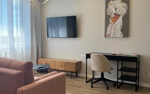Otkrytie Flat