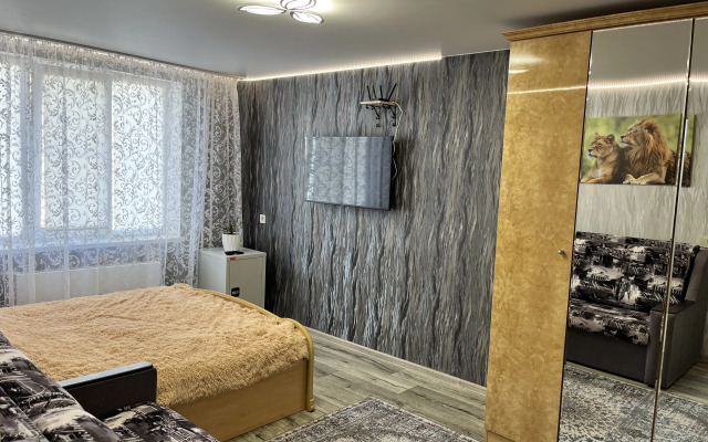 Prospekt Imeni Lenina 353 Flat
