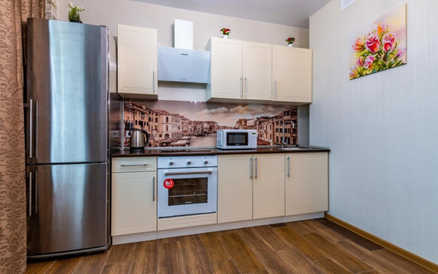 Апартаменты Монблан DreamHouse Крестинского 35 А 1