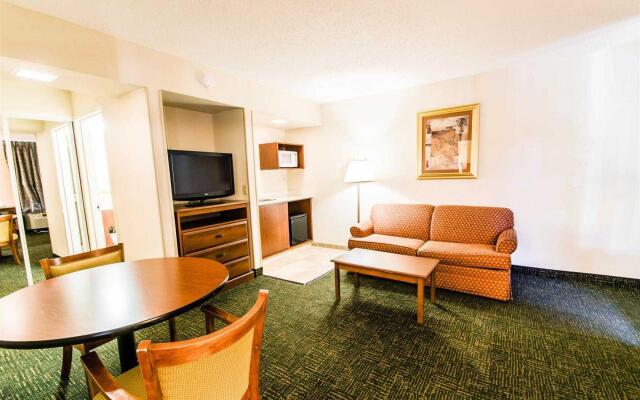 Equus Inn Ocala Hotel