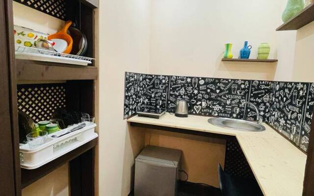 Odnokomnatnaya Kvartira V Tsentre Na Nikitinskaya 108 Apartments