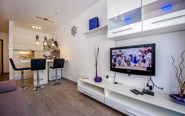 Апартаменты Stunning close to the Beach & Old Town