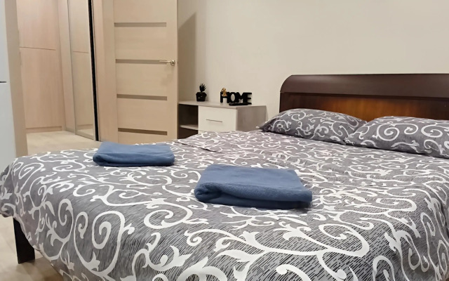 Usady Studiya Flat