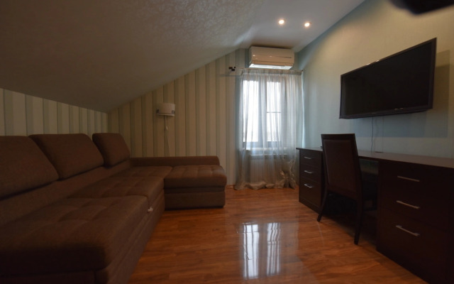 Частный дом Коттедж 3-х этажный