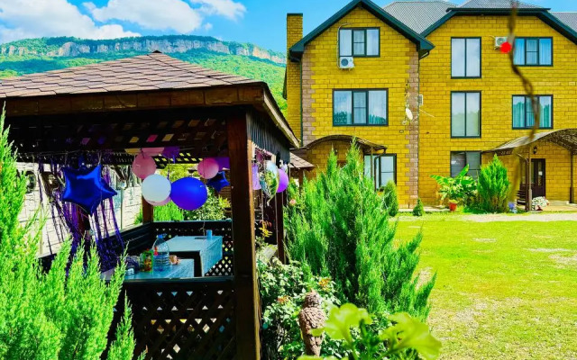 Dva Brata Guest House