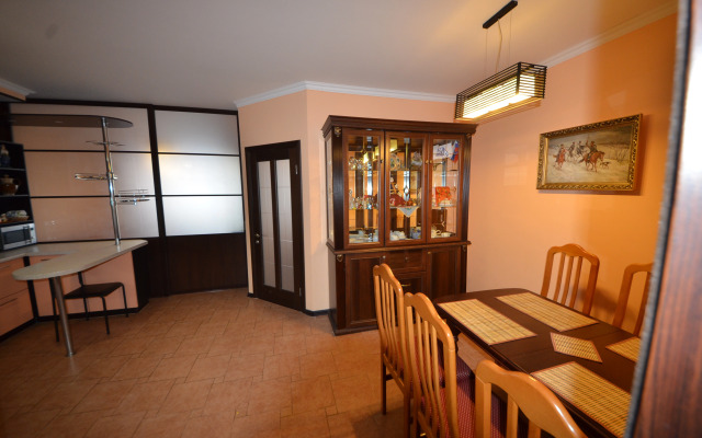 2-Kh Komnatnye Zhk Viva  Apartments