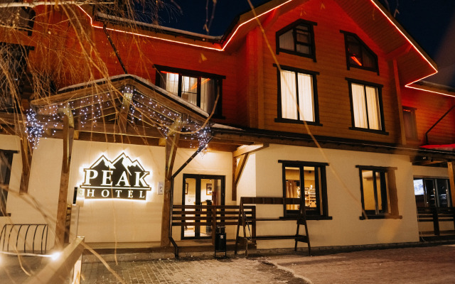 Hotel "Peak"