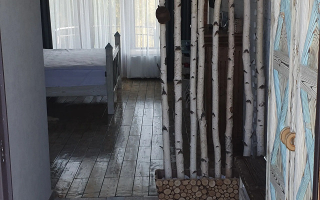 Отель Riverside Inn