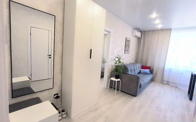 1kv Barbaris Ryadom S Rekoy Flat
