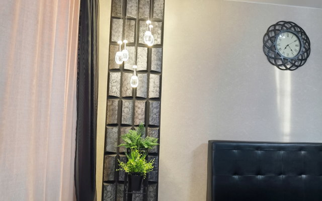 Bagira Na Prospekte 50 Let Oktyabrya 15/6 Apartments