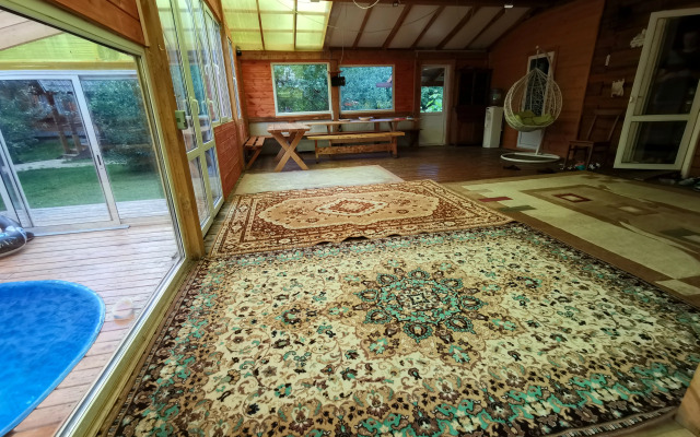 Vintazhny Dom Guest house