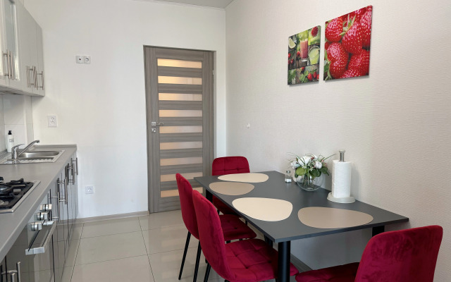 V Samom Tsentre Istoricheskogo Rayona Amalienau Flat