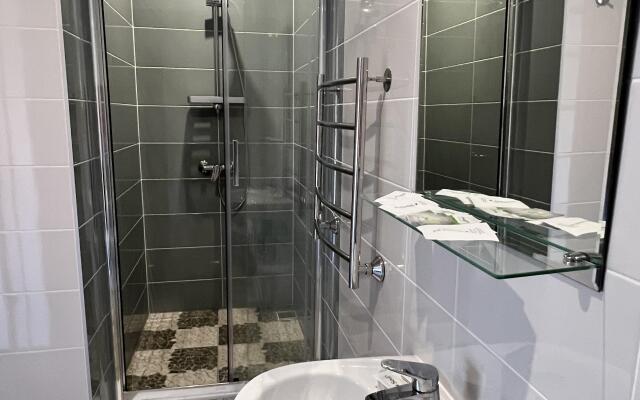 Astra Guest house