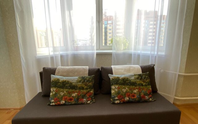 Квартира 2ккв у метро Парнас