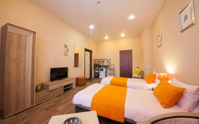 Apartment on Lomonosova 1