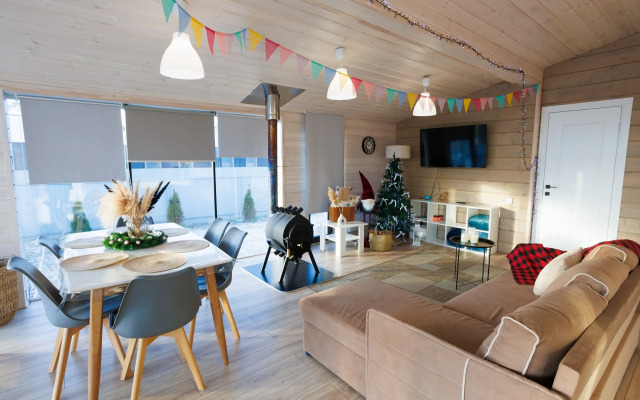 Teplo House Guest House