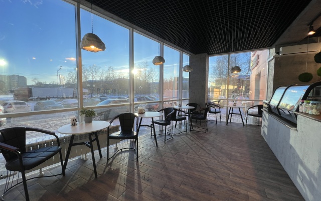 Dvukhkomnatnye Na Komsomolskoy Apartments