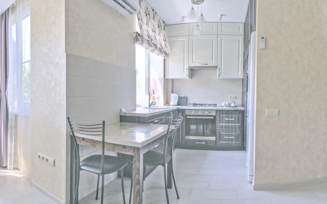 Квартира Виноградная Лестница