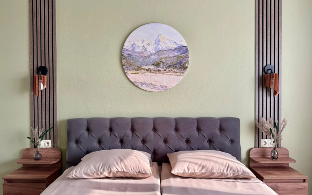 Апартаменты Аура Новая Студия с Видом на Горы