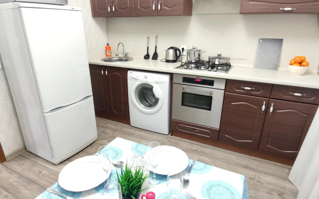 U Tsentra Semyi Kazan Flat
