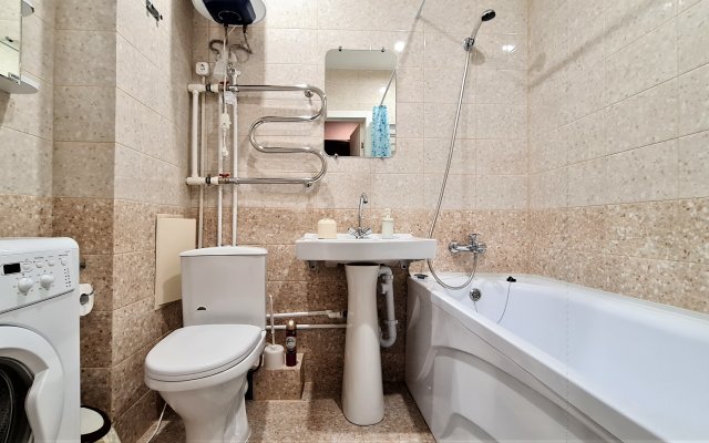 Apartments Salyutina 2B flat 192