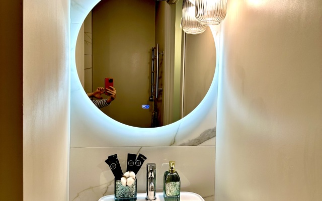 Pockoshny dizajnepskiy lyukc Flat