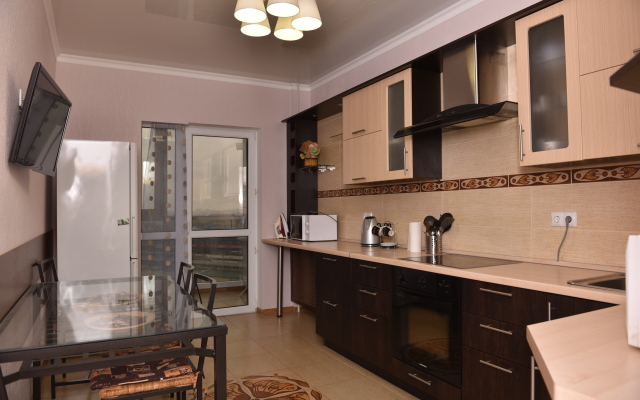 Апартаменты от Людмилы (Кольцовская 9)