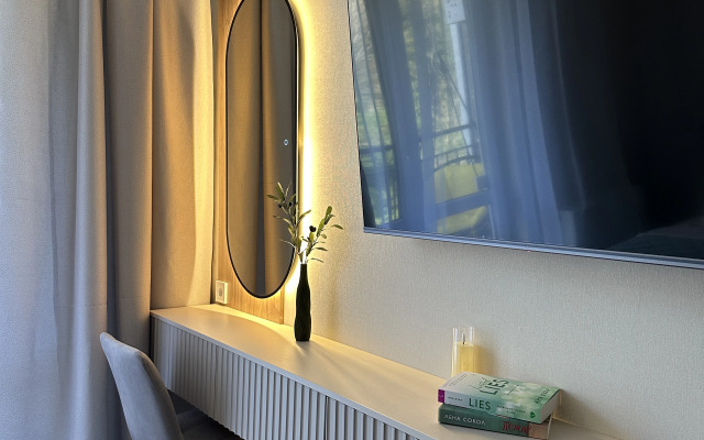 Uyutnye S Vidom Na Samshitovy Les Apartment