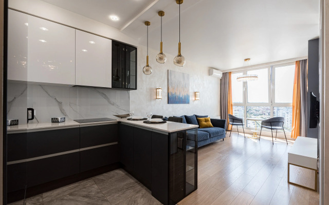 Rumer S Panoramnym Vidom U Dana Moll Apartment