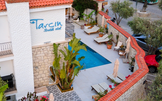 Tarcin Alacati Otel - Adults Only