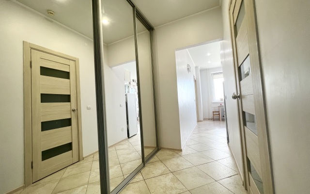 Апартаменты Однокомнатные на Переулке Хрустальном 27 на 17 этаже