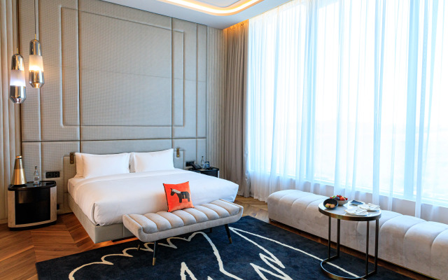 Seven Visions Resort And Places, The Dvin