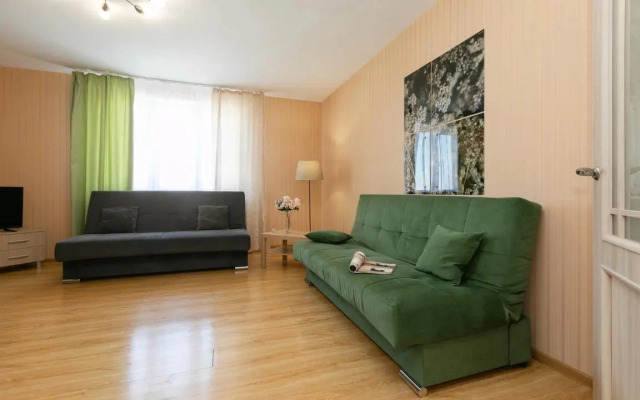 3-к апартаменты Этажидейли на ВИЗе