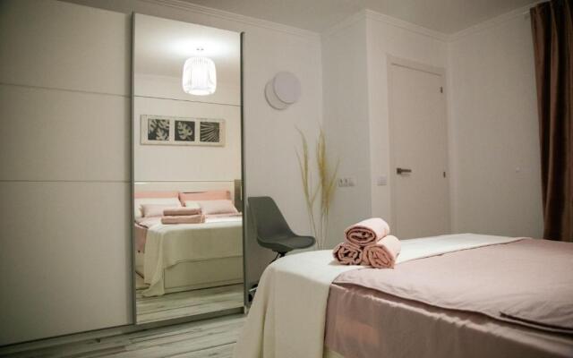 Parque Cristina Ocean View Apartments