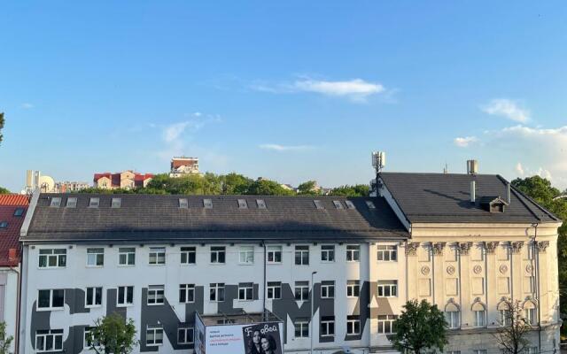 Na Mira Apartments