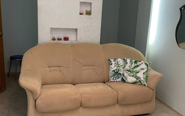 Двухкомнатная квартира недалеко от вокзала