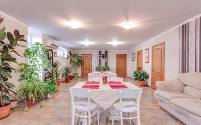 Oliva Korpus 2 Guest House