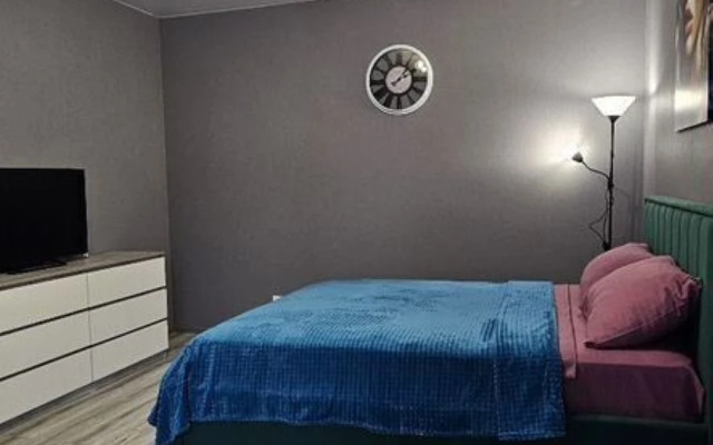 Квартира eвpoдвушкa в жилом комплексe "Кpаснoe яблокo"