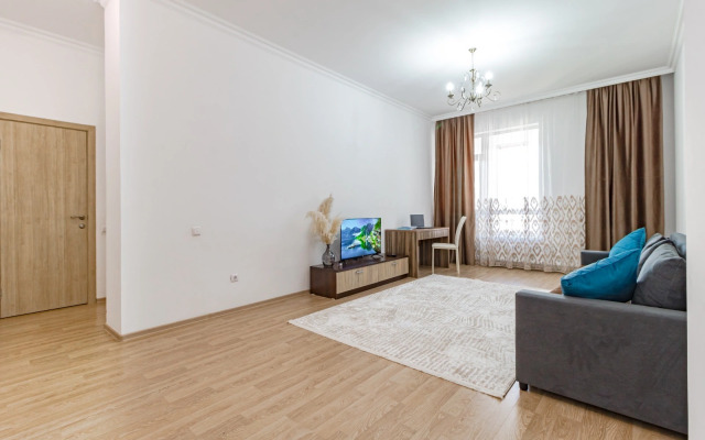 Ryadom S Mega Silk Way Apartments