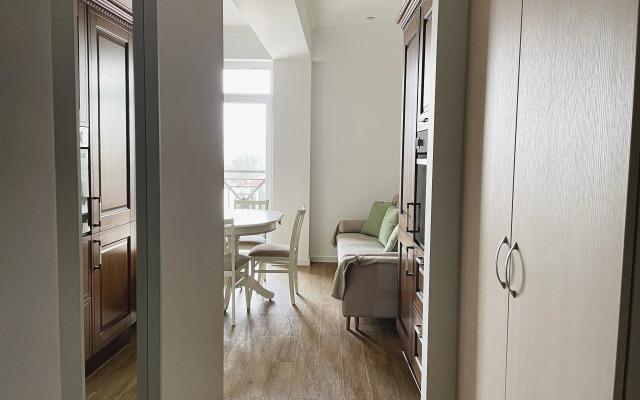 Apartment on the Heights 7