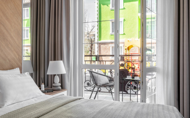 Red Apartments Art Layt Siti Apartament Adelin Apartments