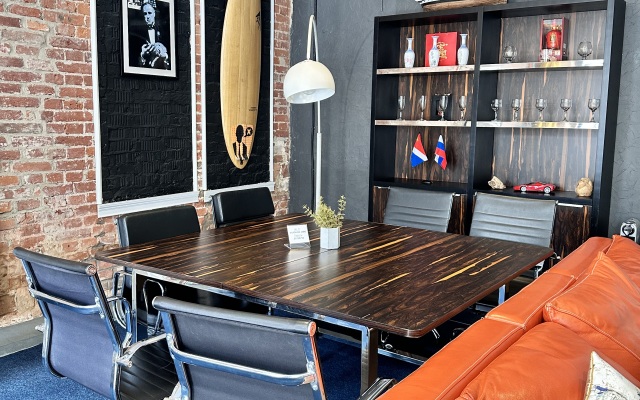 Апартаменты Brick House