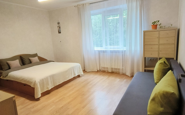 S Terrasoy I Otdelnym Vkhodom Flat